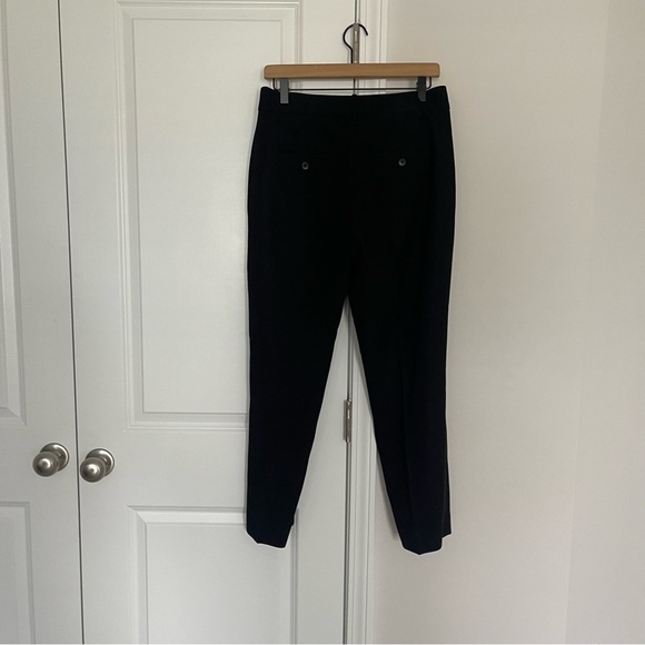 Vince Black Tapered Trousers In Japanese Crepe - Picture 4 of 10